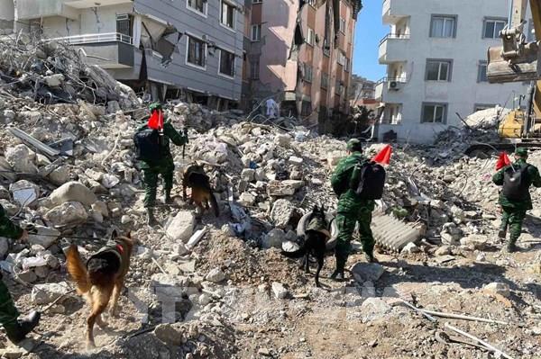 Đoàn Quân đội Nhân dân Việt Nam khẩn trương cứu nạn tại Thổ Nhĩ Kỳ