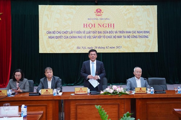 Bộ trưởng Nguyễn Hồng Diên: Hoàn thiện Luật Đất đai (sửa đổi) tạo không gian, nguồn lực cho phát triển 