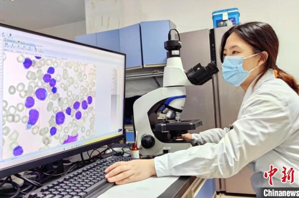 Đẩy nhanh tốc độ và tự động hóa phân tích máu nhờ trí tuệ nhân tạo