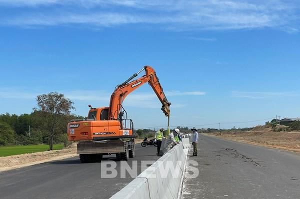 Khẩn trương hoàn thành 3 dự án thành phần cao tốc Bắc – Nam giai đoạn 1 trước 30/4