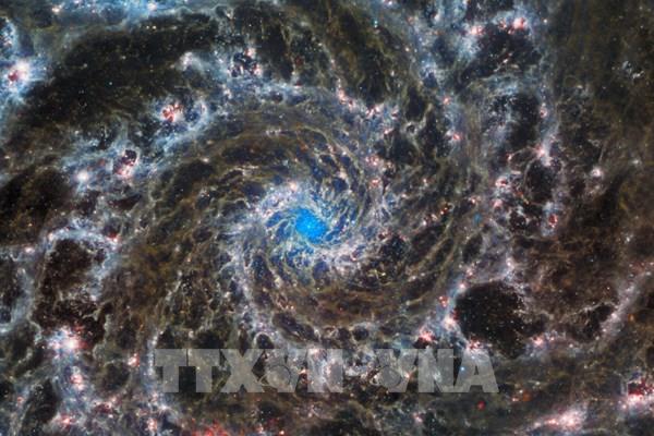 NASA theo dõi vụ va chạm giữa những hố đen khổng lồ