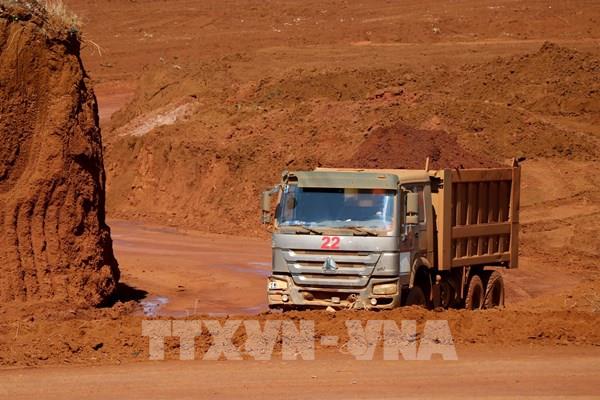 Công ty Nhôm Đắk Nông vướng mặt bằng cho khai thác quặng bô xít