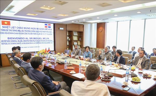 Viglacera sẽ khảo sát lập phương án đầu tư tại Dominicana