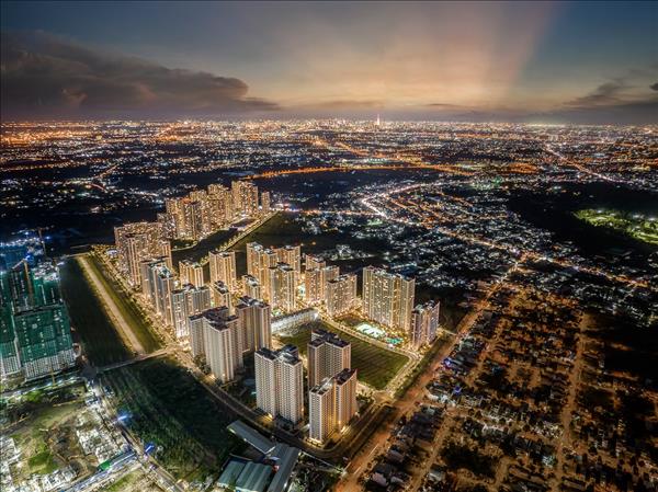 Thị trường bất động sản 2023: Nguồn cung thiếu hụt, giá vẫn tăng?