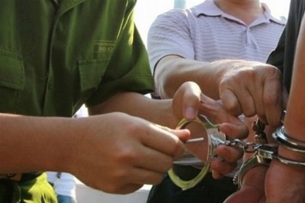 Tạm giữ Giám đốc Trung tâm pháp y tỉnh Quảng Ngãi