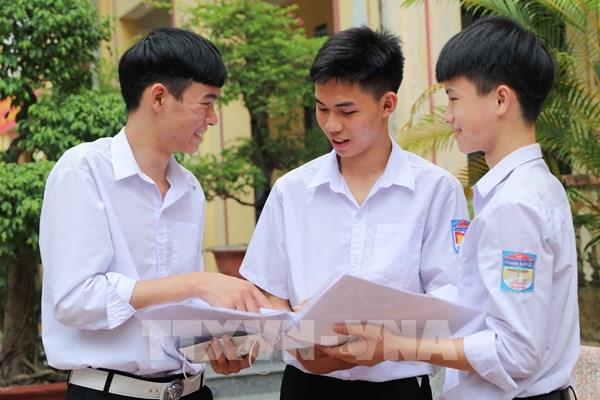 Những vật dụng bị cấm mang vào phòng thi tốt nghiệp THPT 2023