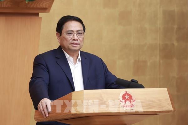 Thủ tướng yêu cầu giải quyết dứt điểm tình trạng thiếu thuốc, trang thiết bị y tế