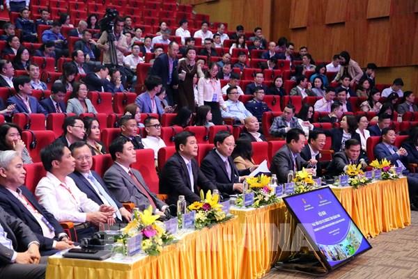 Ưu tiên bố trí ngân sách để làm "vốn mồi" cho phát triển logistics