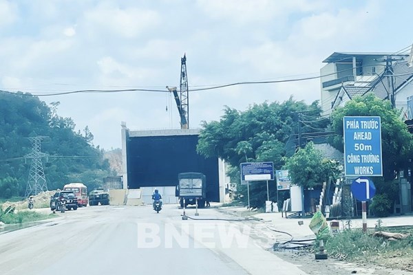 Cao tốc Nghi Sơn - Diễn Châu vẫn còn vướng mặt bằng thi công