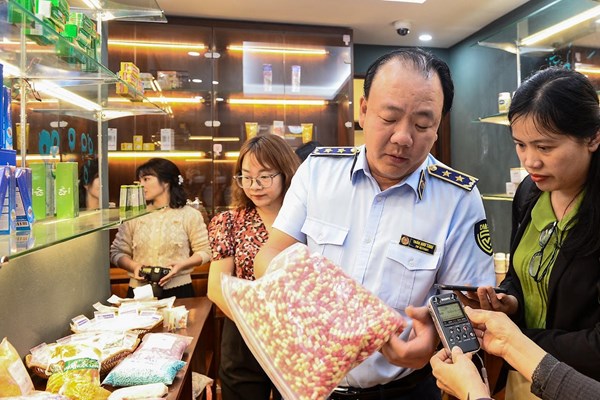 Sức nóng từ Phòng Trưng bày nhận diện hàng thật - hàng giả