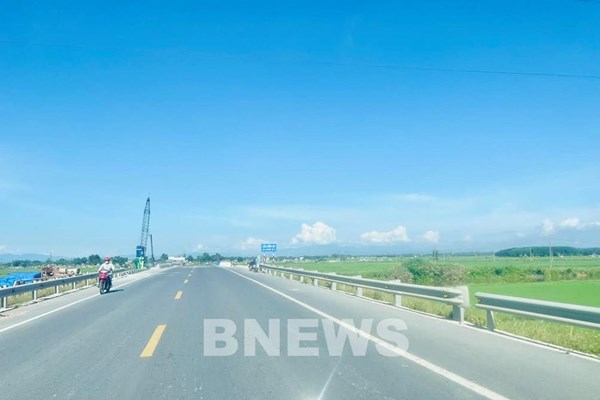 Vì sao phải đề xuất gia hạn Dự án nâng cấp, mở rộng Quốc lộ 9 qua Quảng Trị?