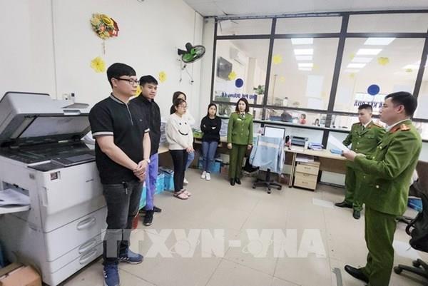 Bắt tạm giam nhiều đối tượng thuộc Trung tâm đăng kiểm xe cơ giới 29-01S và 29-27D 
