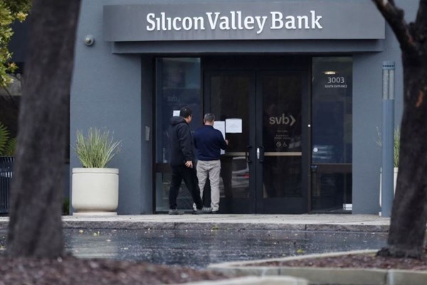 SVB - Ngân hàng lớn thứ 16 của Mỹ phá sản