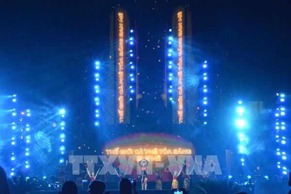 Tưng bừng Lễ hội ánh sáng “Thế giới cà phê - Bừng sáng Ban Mê”