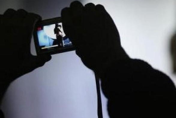 Quảng Trị tạm giữ đối tượng dùng “clip nóng” để tống tiền