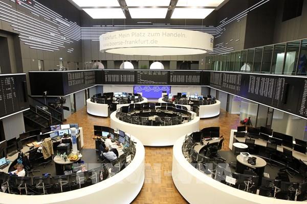 Thị trường chứng khoán Mỹ, châu Âu phần lớn tăng điểm phiên 11/4