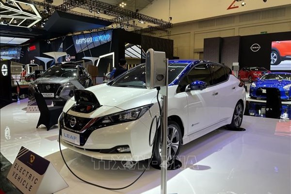 Indonesia hỗ trợ người dân 457 USD khi mua mới hoặc chuyển đổi sang xe điện