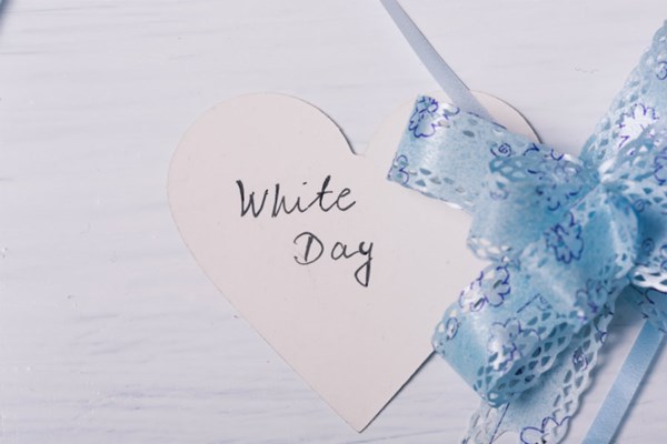 Gợi ý các món quà tặng Valentine Trắng 14/3 gửi tới người thương