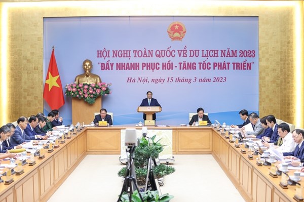 Huy động mọi nguồn lực để phát triển du lịch bền vững
