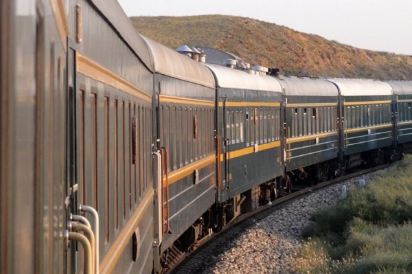 Trung Quốc khai trương tuyến đường sắt chở hàng trực tiếp đến châu Âu