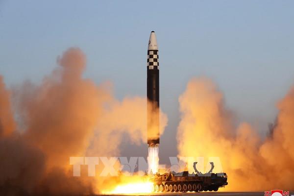 Triều Tiên xác nhận diễn tập phản công hạt nhân chiến thuật