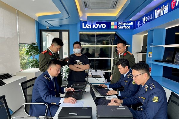 Thái Nguyên thu giữ máy tính xách tay nhập lậu
