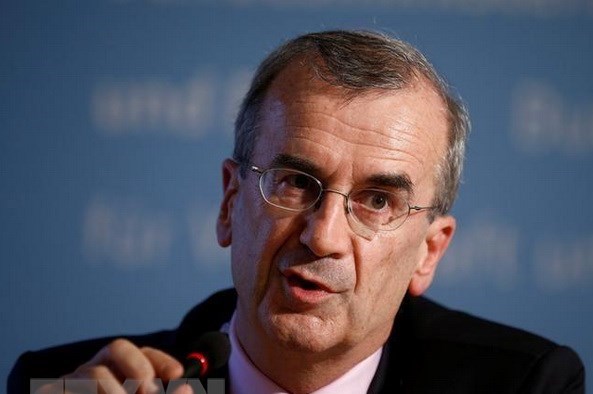 Thống đốc Ngân hàng trung ương Pháp phản đối việc nâng mục tiêu lạm phát của ECB