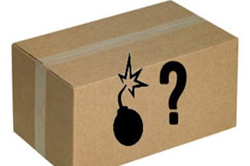 Nhiều trụ sở đài truyền hình tại Ecuador nhận bom thư