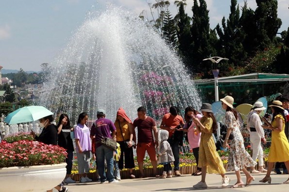 Tuần lễ vàng Du lịch Lâm Đồng lần thứ 2 diễn ra từ ngày 27/4 đến 3/5