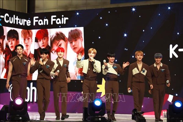 Doanh thu từ âm nhạc trên thế giới tăng mạnh