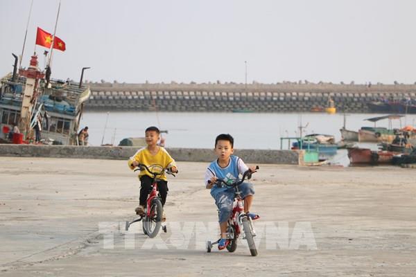 Hạ tầng đổi thay trên đảo Bạch Long Vỹ