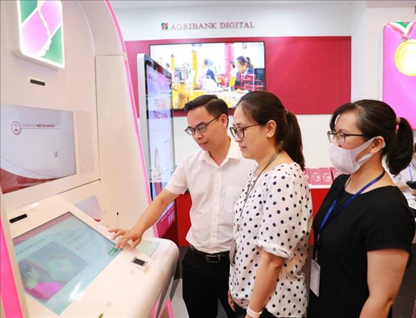 Agribank đa dạng ứng dụng số hóa
