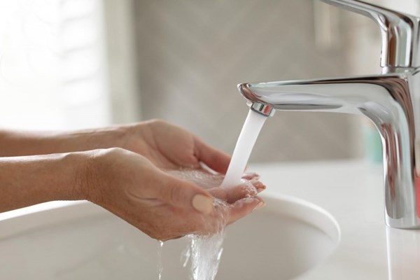 Hàn Quốc: Chỉ số tiền nước sinh hoạt tăng cao nhất trong 17 năm