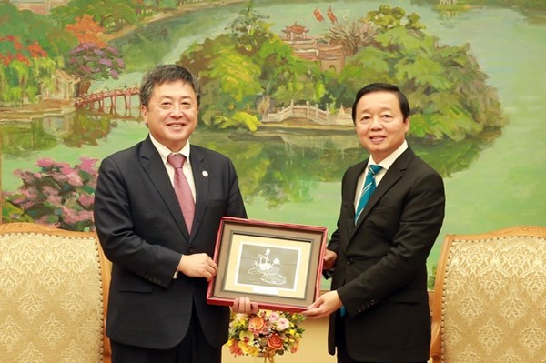 Phó Thủ tướng Trần Hồng Hà tiếp Trưởng đại diện JICA tại Việt Nam