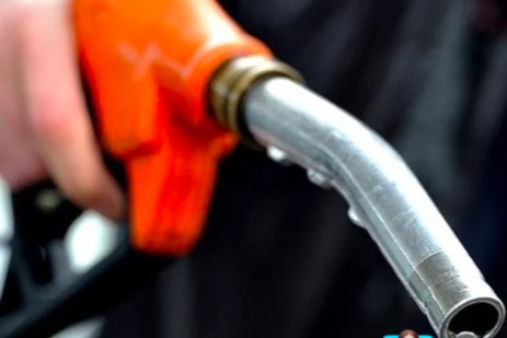 Kiểm tra, xử lý vi phạm về chất lượng xăng dầu