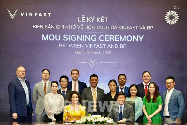 VinFast và BP hợp tác về giải pháp năng lượng và di chuyển điện hóa toàn cầu