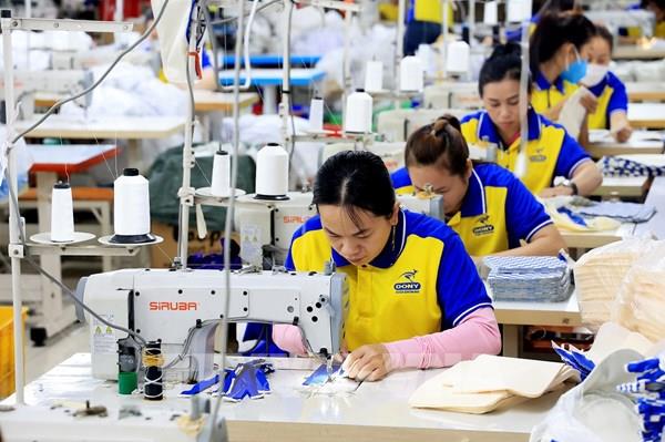 Vì sao tăng trưởng GRDP Tp. Hồ Chí Minh ở nhóm thấp nhất cả nước?