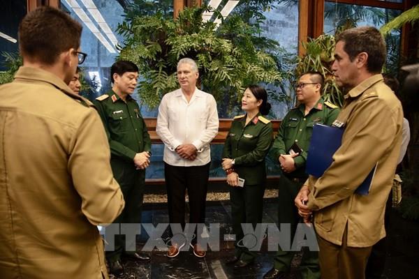 Chủ tịch Cuba khẳng định luôn coi trọng quan hệ mọi mặt với Việt Nam