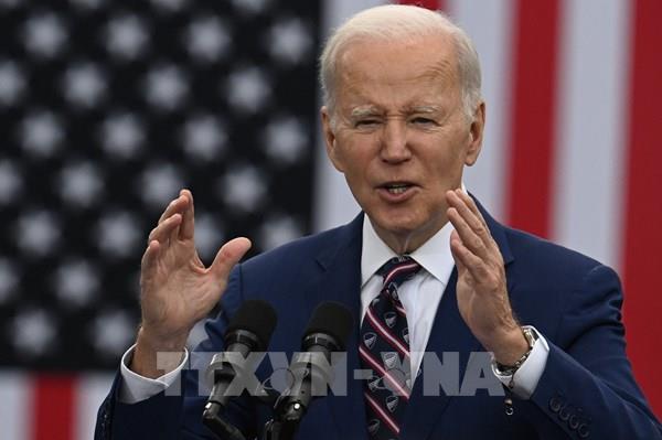 Tổng thống Mỹ cảnh báo nguy cơ tiềm ẩn của trí tuệ nhân tạo