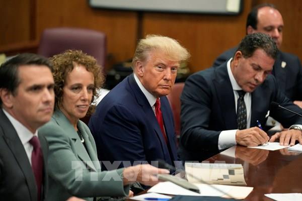 Cựu Tổng thống Mỹ D.Trump lên tiếng sau khi bị truy tố hình sự