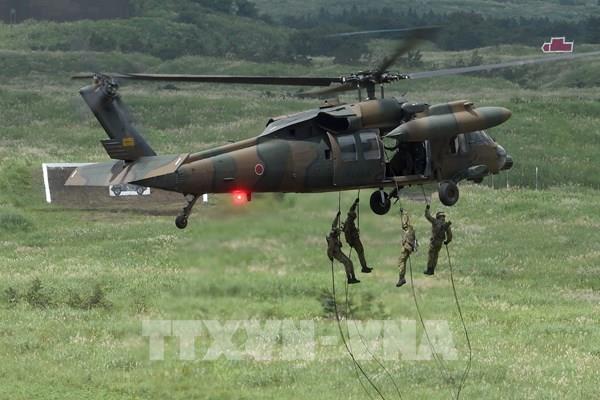 Nhật Bản: Máy bay trực thăng bị mất tích chở 10 người