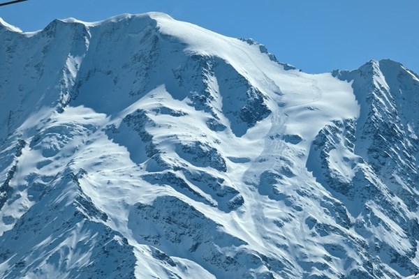 Pháp: Lở tuyết gần đỉnh Mont Blanc khiến 4 người thiệt mạng 