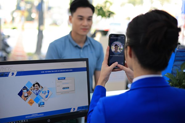 VinaPhone tiếp tục hỗ trợ khách hàng chuẩn hóa thông tin tránh bị khóa 2 chiều