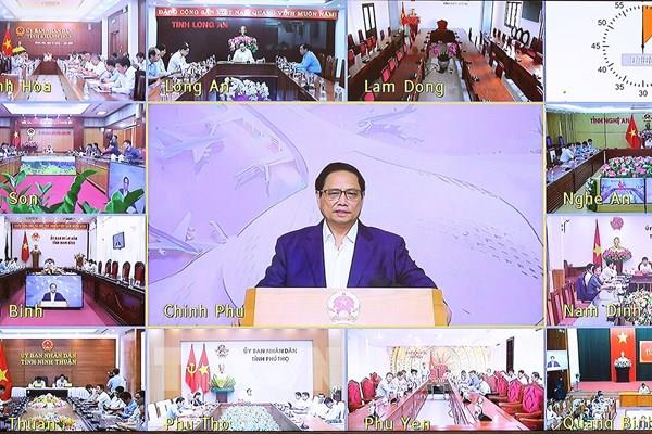 Thủ tướng: Đầu tư công kích hoạt các hoạt động kinh tế, thúc đẩy phát triển