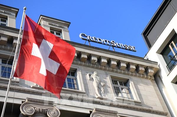 CEO Standard Chartered: Thỏa thuận bán Credit Suisse cho UBS là “đáng ngạc nhiên”