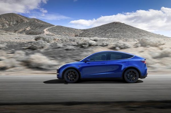 Tesla giảm giá xe Model 3, Model Y tại Singapore
