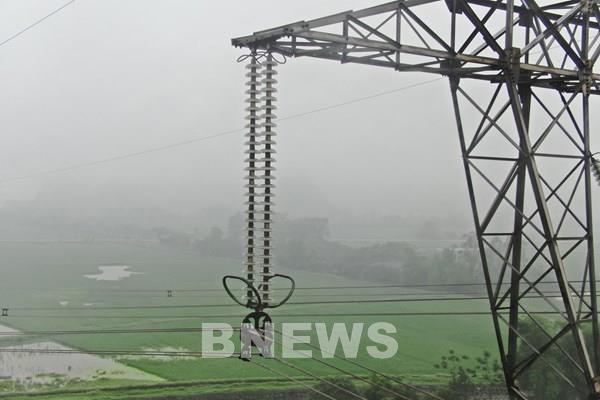 Giữ vững trục truyền tải 500kV Bắc – Nam để đảm bảo điện cho miền Bắc mùa nắng nóng