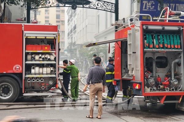 Hà  Nội: Dập tắt đám cháy tại cơ sở karaoke đang dừng hoạt động