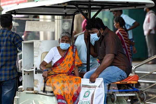 WHO cảnh báo dịch COVID-19 vẫn diễn biến khó lường