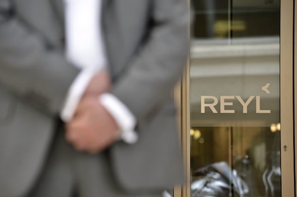 Pháp phạt ngân hàng Thụy Sĩ dung túng cho hành vi trốn thuế